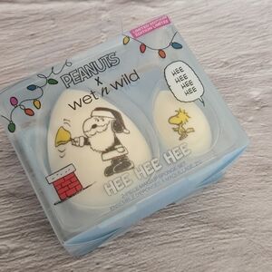 Peanuts x Wet N Wild makeup sponges